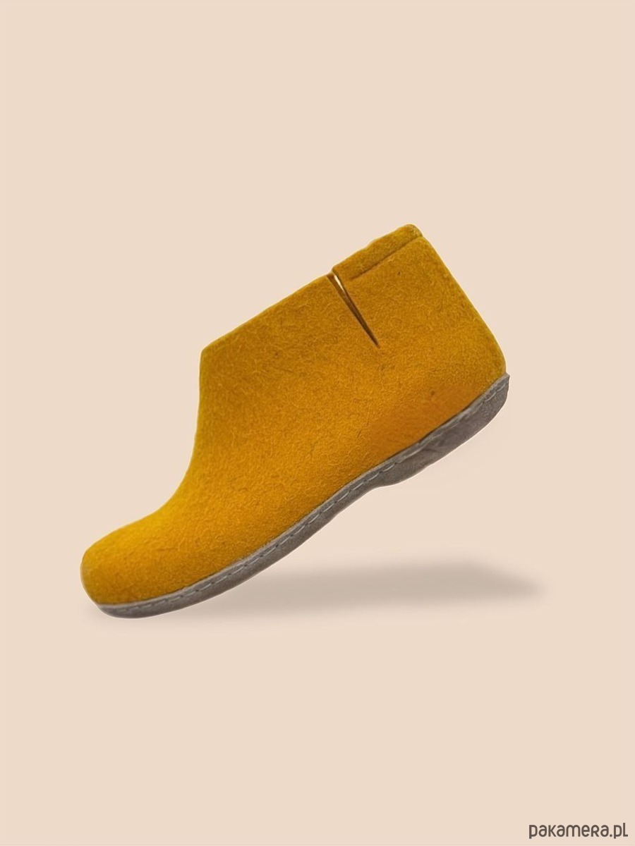 Botki filcowe z naturalnej owczej wełny