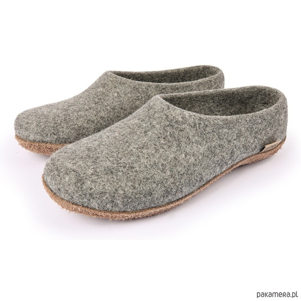 Войлочные тапочки Ала Тоо из овечьей шерсти